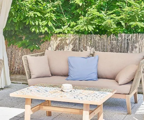 La Gitana Bed & Breakfast 3*